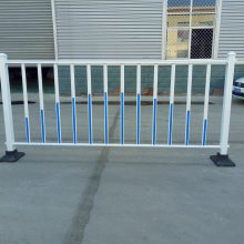 守護(hù)城市脈絡(luò)的堅(jiān)韌衛(wèi)士 解析鋅鋼道路護(hù)欄的多維應(yīng)用